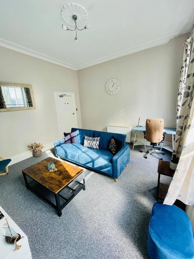 Acora'S Apartments Plymouth Bagian luar foto