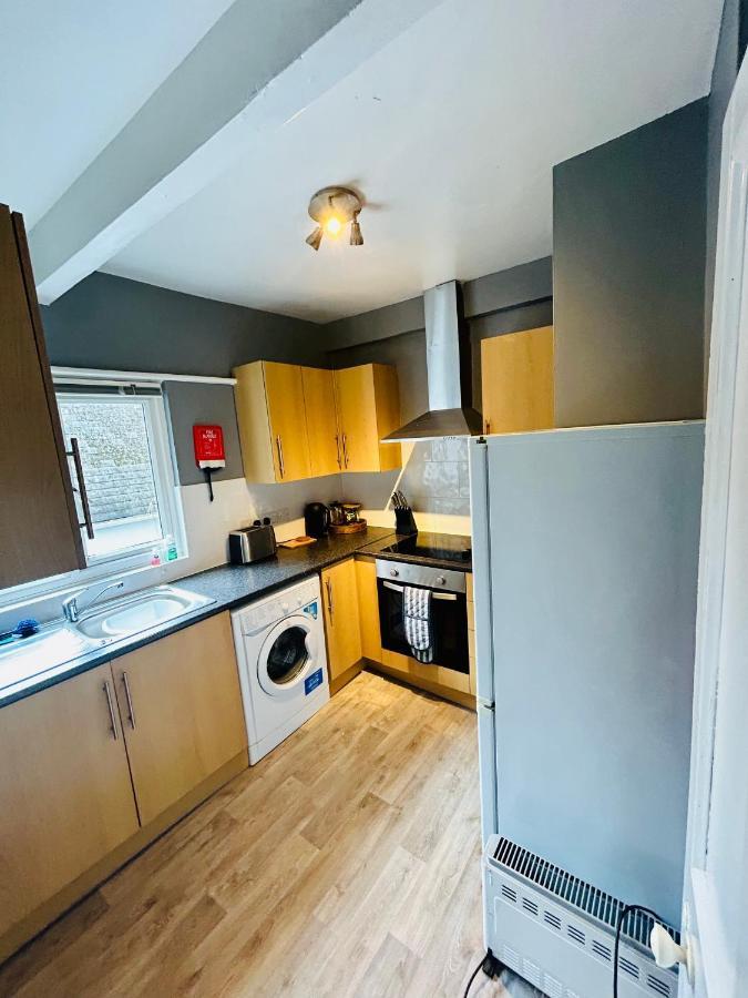 Acora'S Apartments Plymouth Bagian luar foto