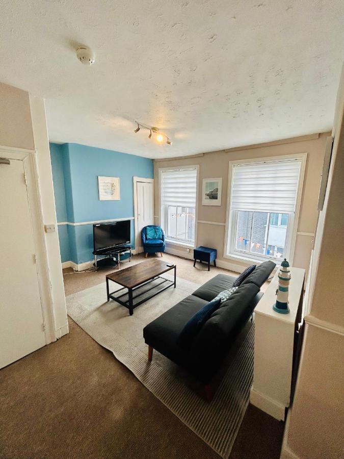 Acora'S Apartments Plymouth Bagian luar foto